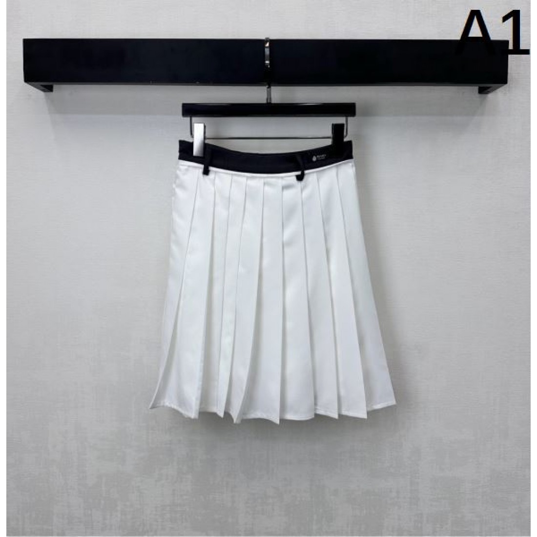 エレガント 高級感 PRADA プラダ スーパー...