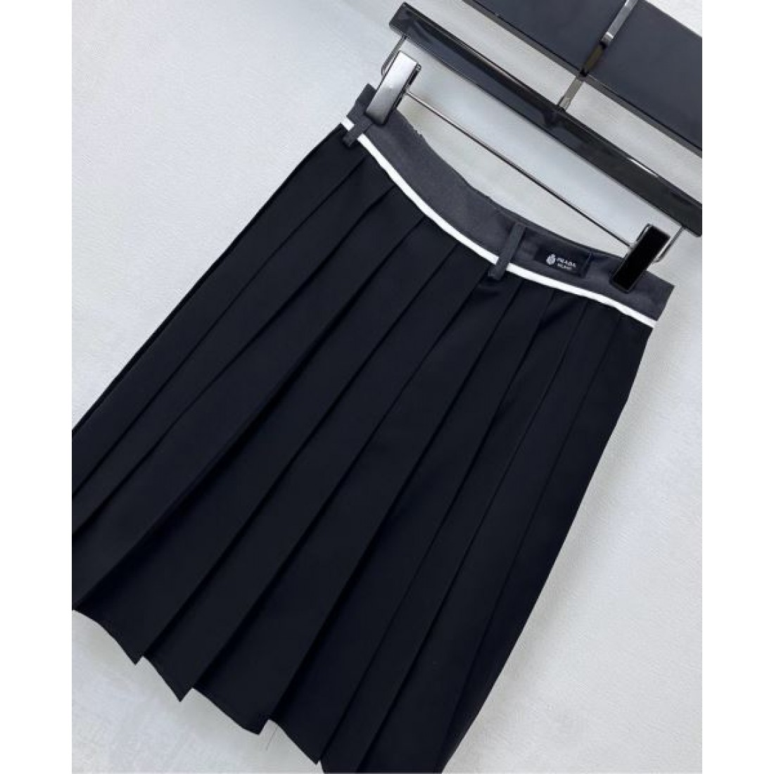 エレガント 高級感 PRADA プラダ スーパーコピー スカート 上品 フェミニン