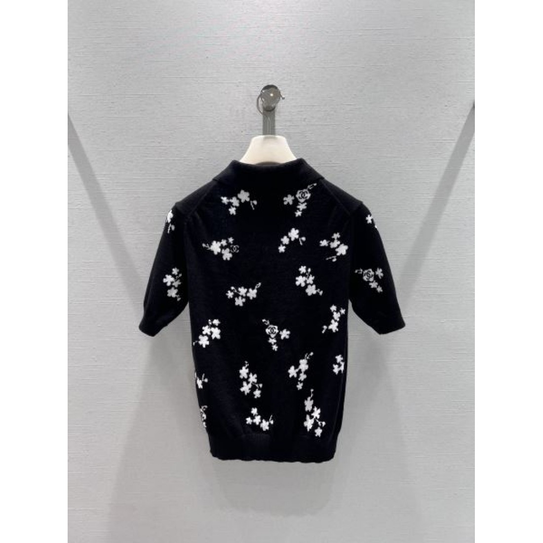 フェミニン 高級感 CHANEL シャネル コピー 半袖ニット エレガント 上質