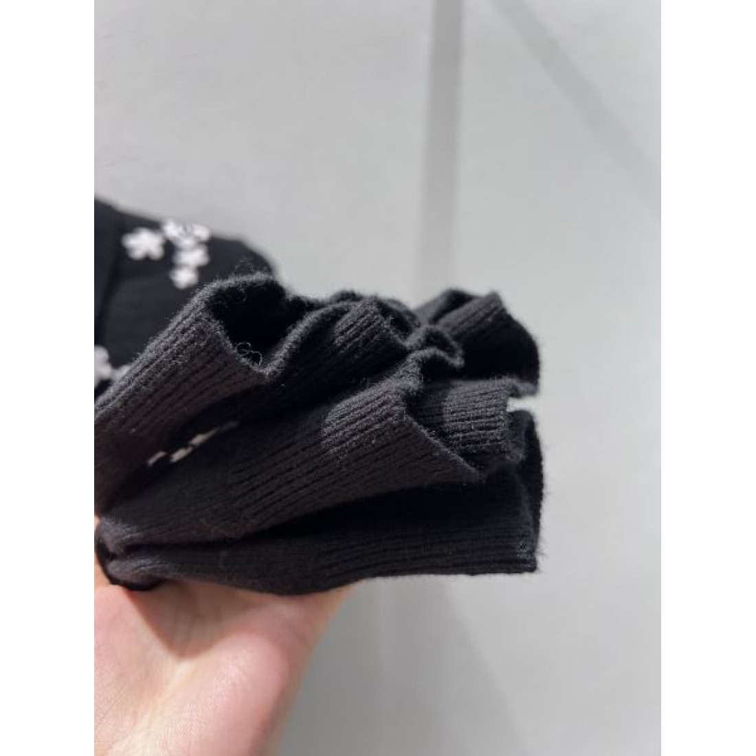 フェミニン 高級感 CHANEL シャネル コピー 半袖ニット エレガント 上質