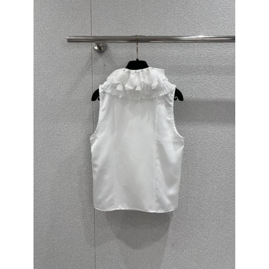 シンプル 洗練 CHANEL シャネル コピー ノースリーブトップス 上品 フェミニン