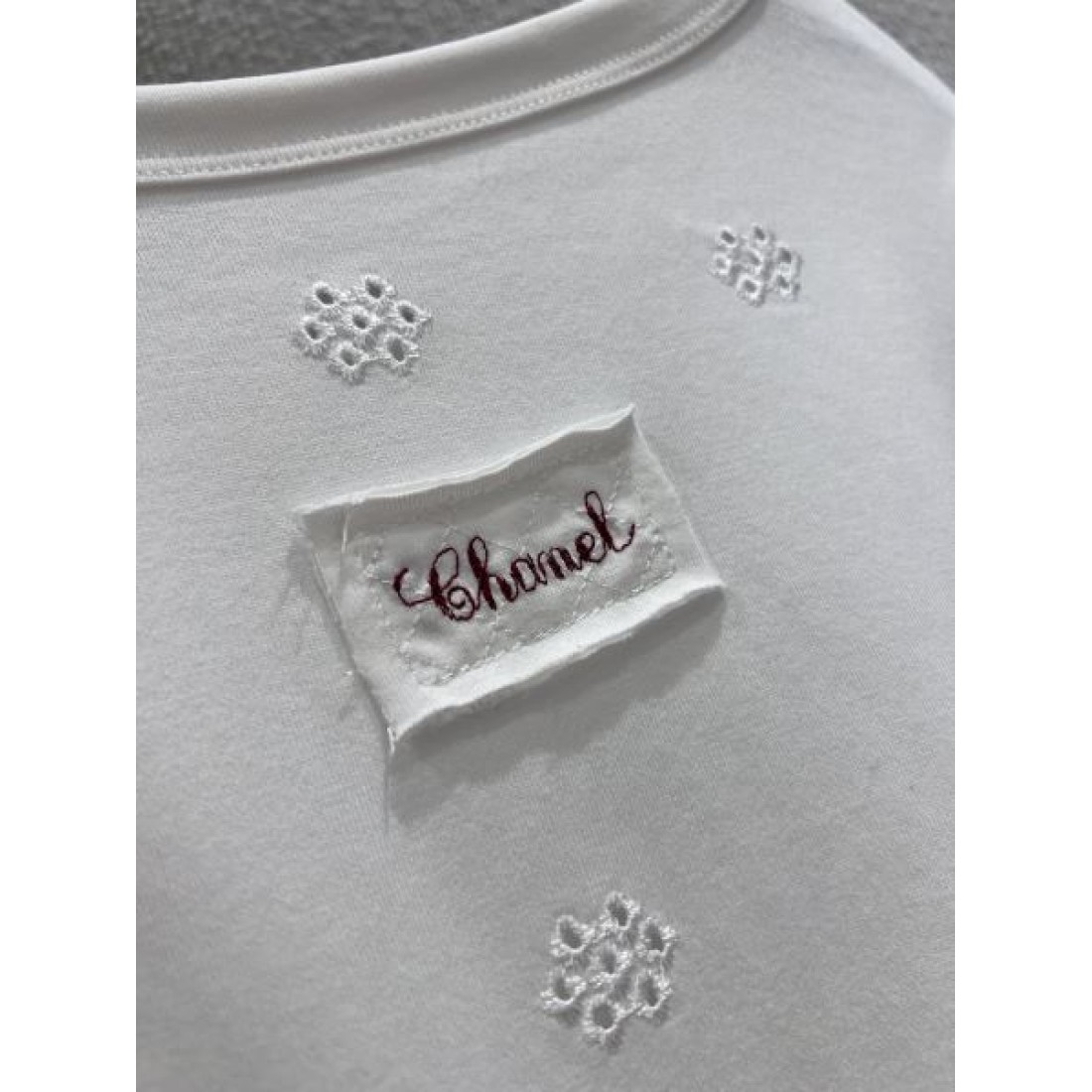 モダン 高級感 CHANEL シャネル コピー 半袖Tシャツ 洗練 上質