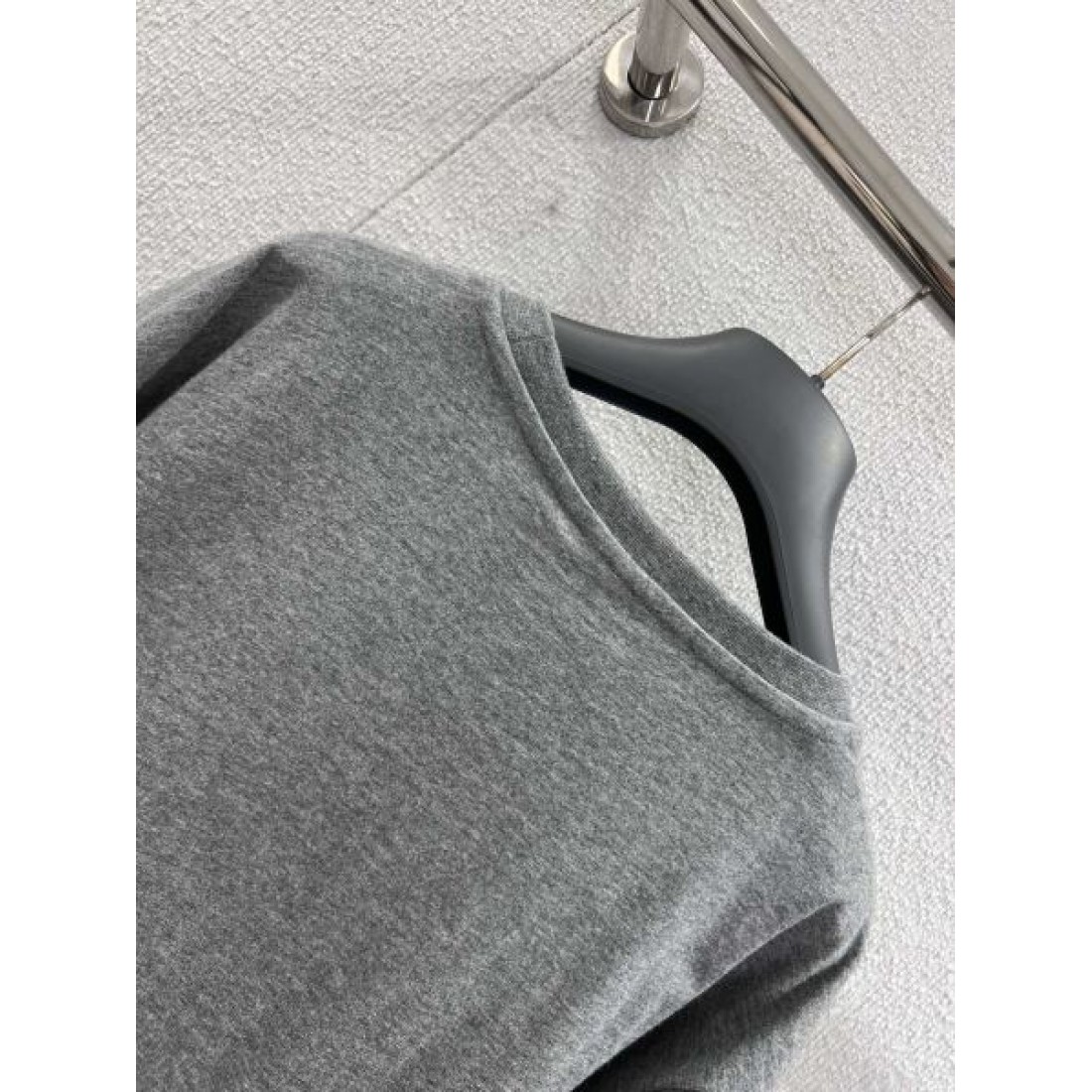 ラグジュアリー 繊細 DIOR ディオール コピー 半袖Tシャツ 高完成度 品格漂う