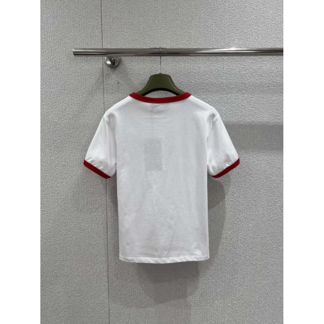 都会的 モダン GUCCI グッチ コピー 半袖Tシャツ コーデ万能 状態良好