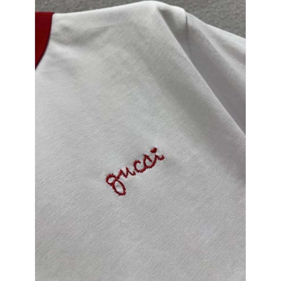 都会的 モダン GUCCI グッチ コピー 半袖Tシャツ コーデ万能 状態良好