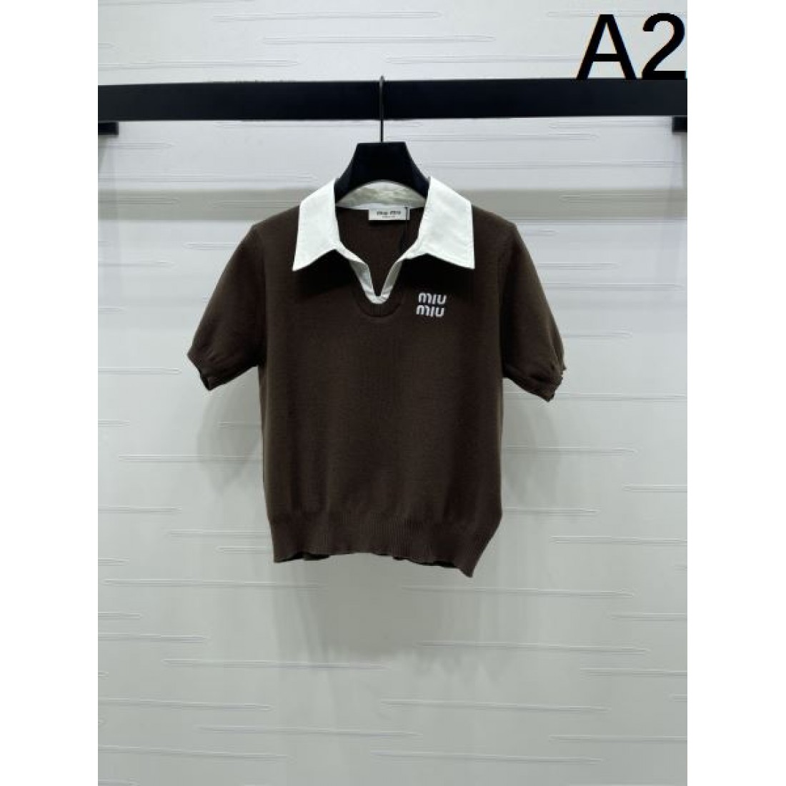 清楚感 エレガント MIU MIU ミュウミュウ コピー 半袖ニット 女性らしい 