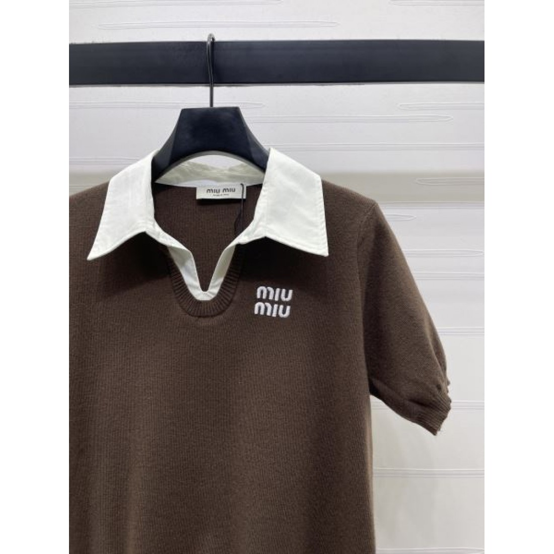 清楚感 エレガント MIU MIU ミュウミュウ コピー 半袖ニット 女性らしい 