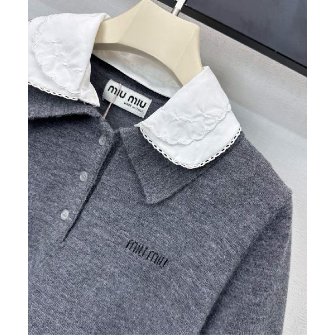 華やか コンパクト MIU MIU ミュウミュウ コピー 半袖ニット 美シルエット
