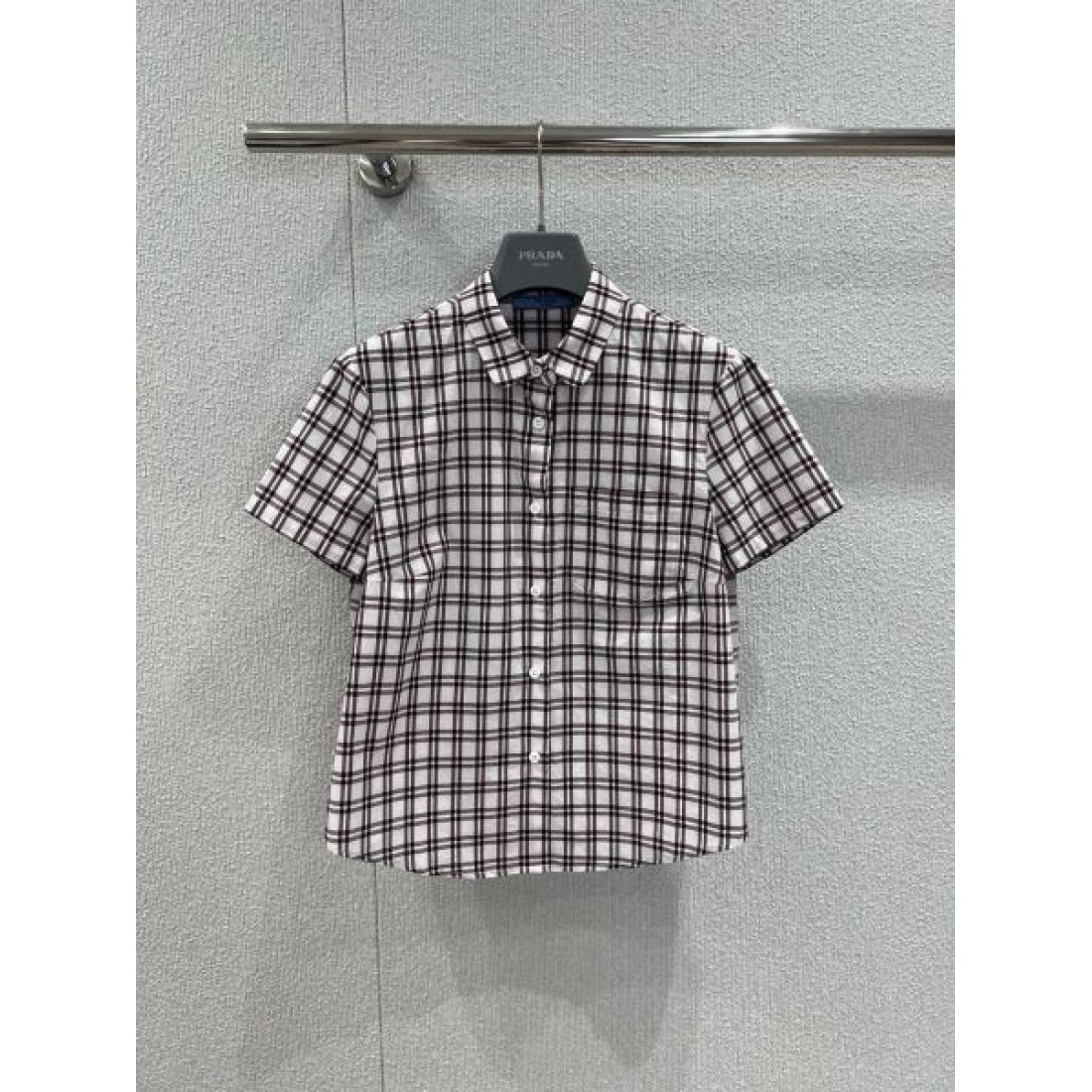 都会的 モダン PRADA プラダ コピー 半袖...