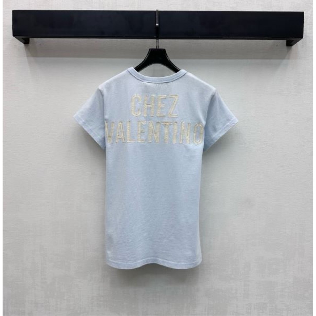 ラグジュアリー 上品見え VALENTINO ヴァレンティノ コピー 半袖Tシャツ 華麗デザイン