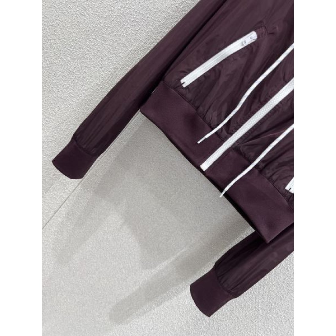 クラシック 高級感 CELINE セリーヌ スーパーコピー ジャケット エレガント 洗練