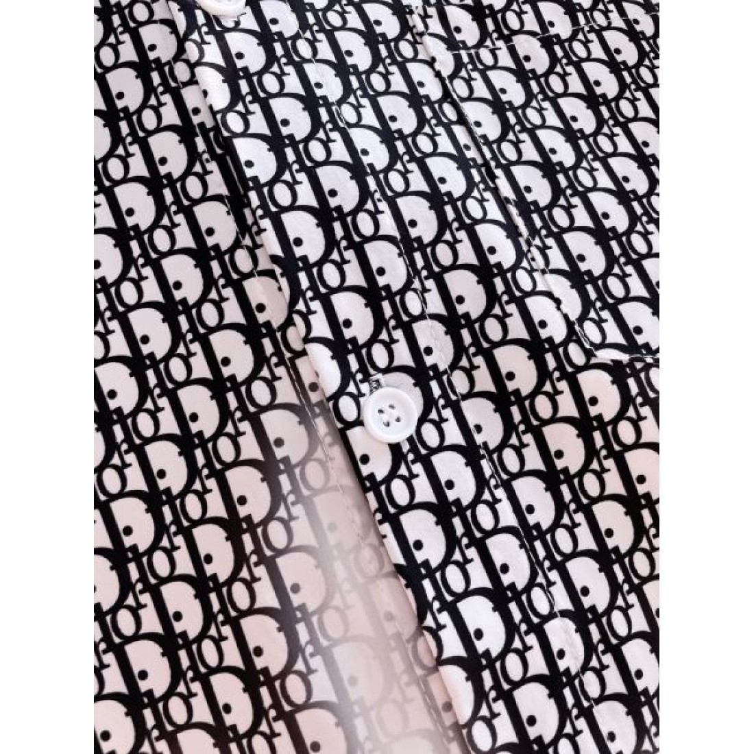 洗練 上品 DIOR ディオール スーパーコピー 長袖シャツ 柔らか素材 着心地良好