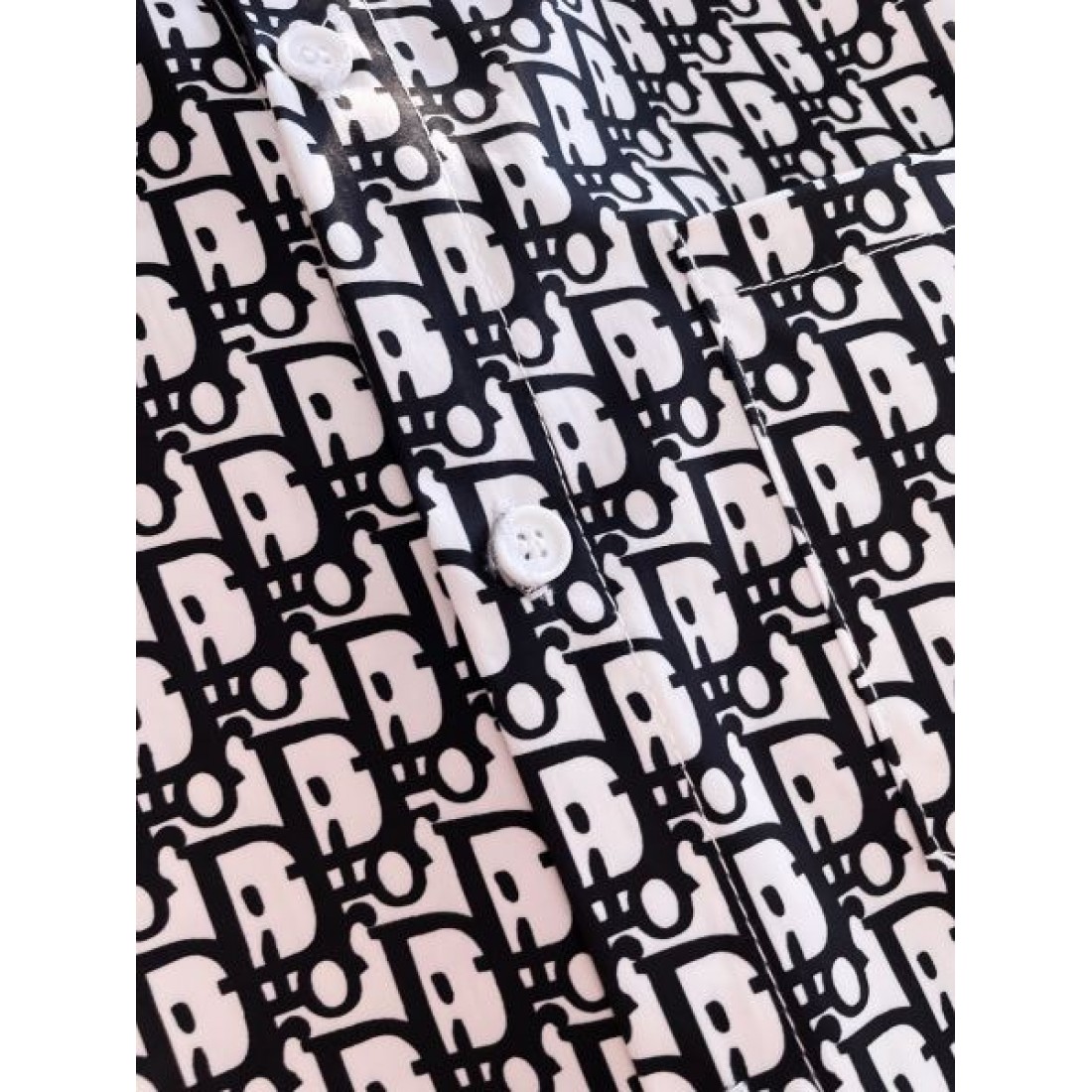 人気 定番 DIOR ディオール スーパーコピー 長袖シャツ 上質生地 大人スタイル