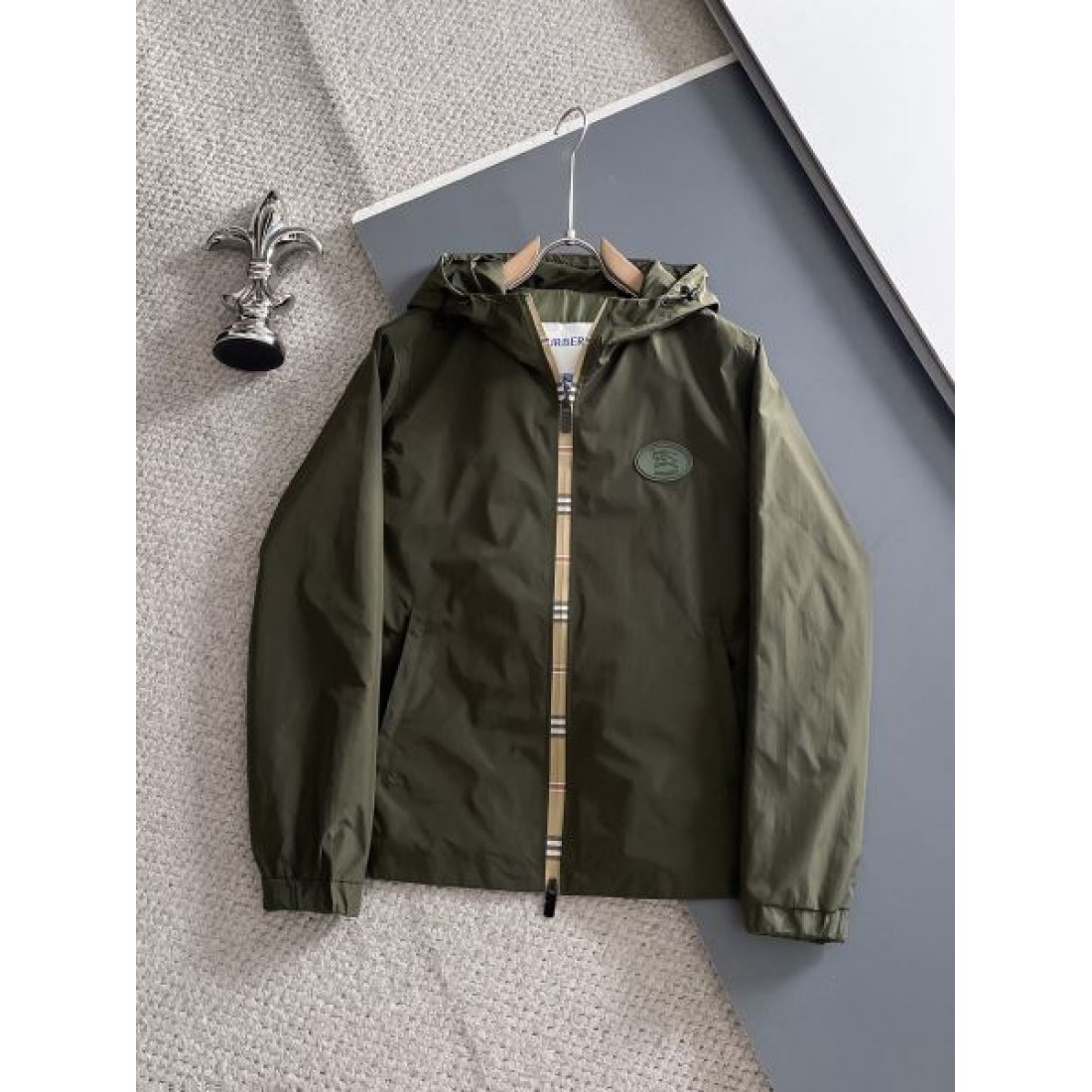 秋冬定番 快適 BURBERRY バーバリー スーパーコピー ジャケット 上品 大人向け