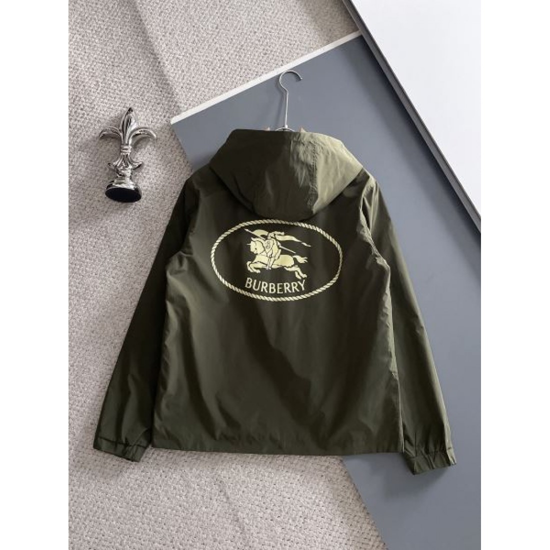 秋冬定番 快適 BURBERRY バーバリー スーパーコピー ジャケット 上品 大人向け