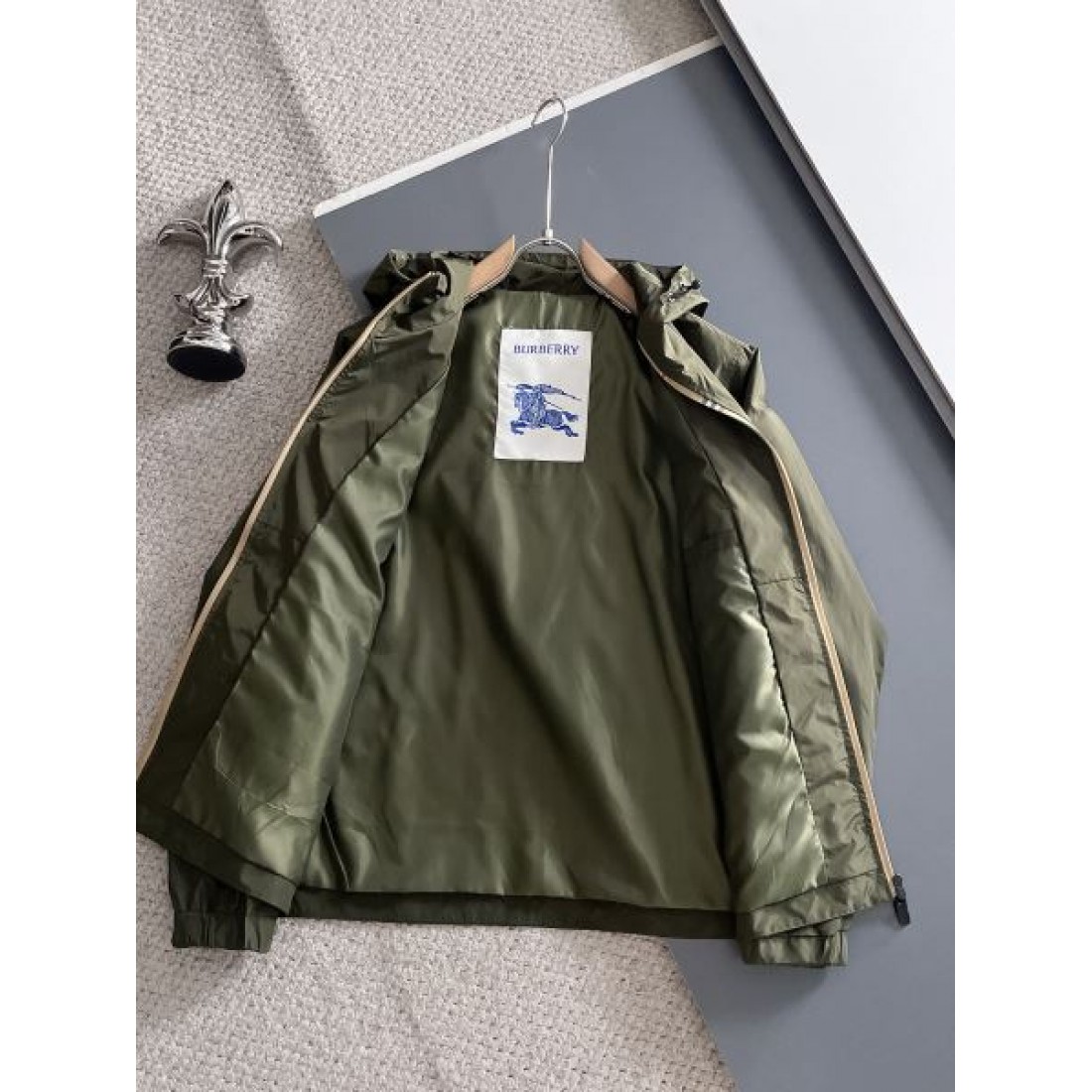 秋冬定番 快適 BURBERRY バーバリー スーパーコピー ジャケット 上品 大人向け