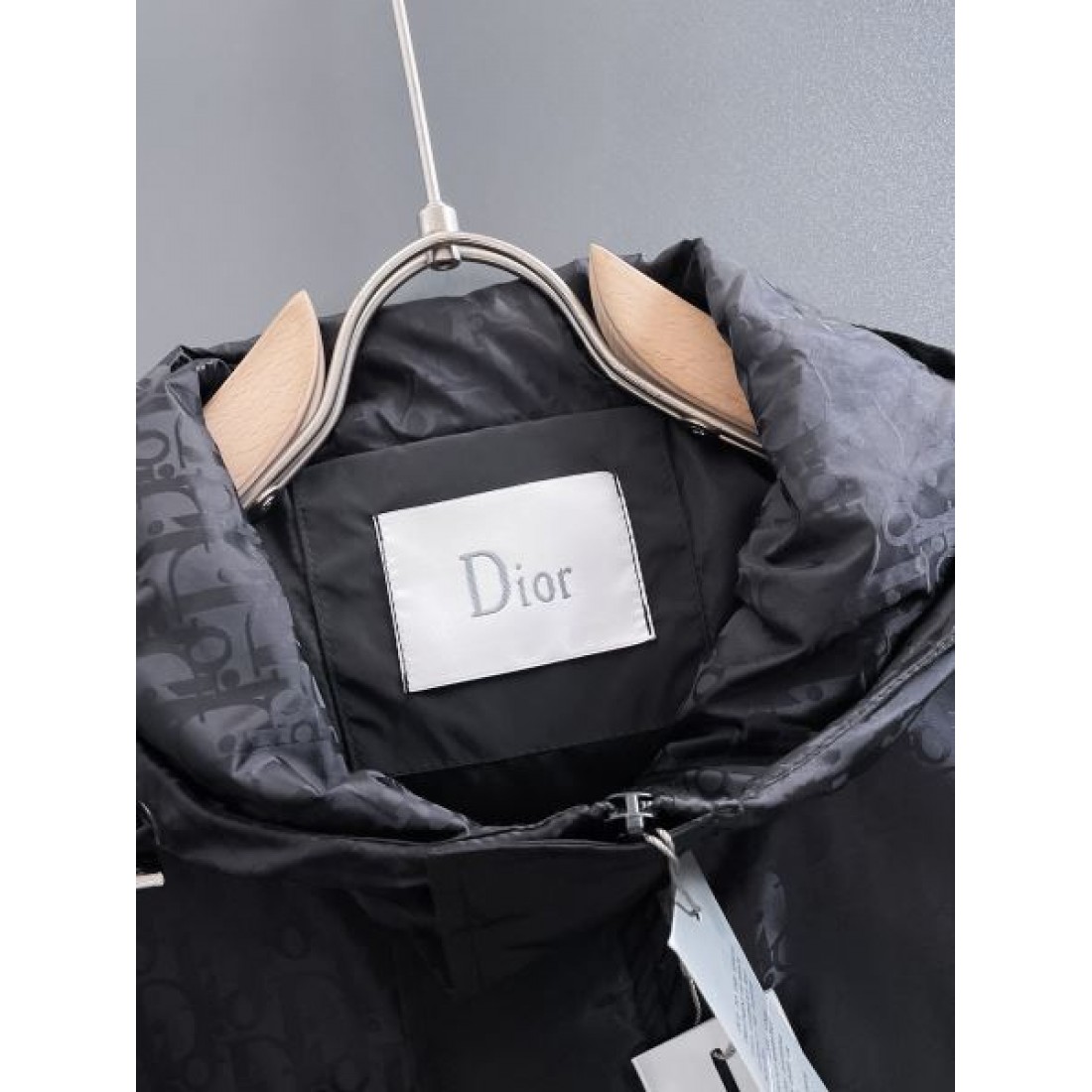  高見え 洗練 DIOR ディオール スーパーコピー ジャケット おしゃれ 通勤向け