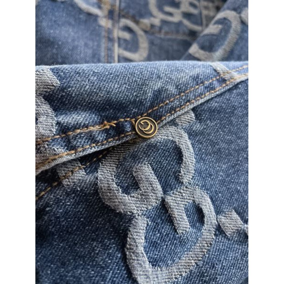  大人カジュアル 上質 GUCCI グッチ スーパーコピー ジャケット 落ち着き 高級感