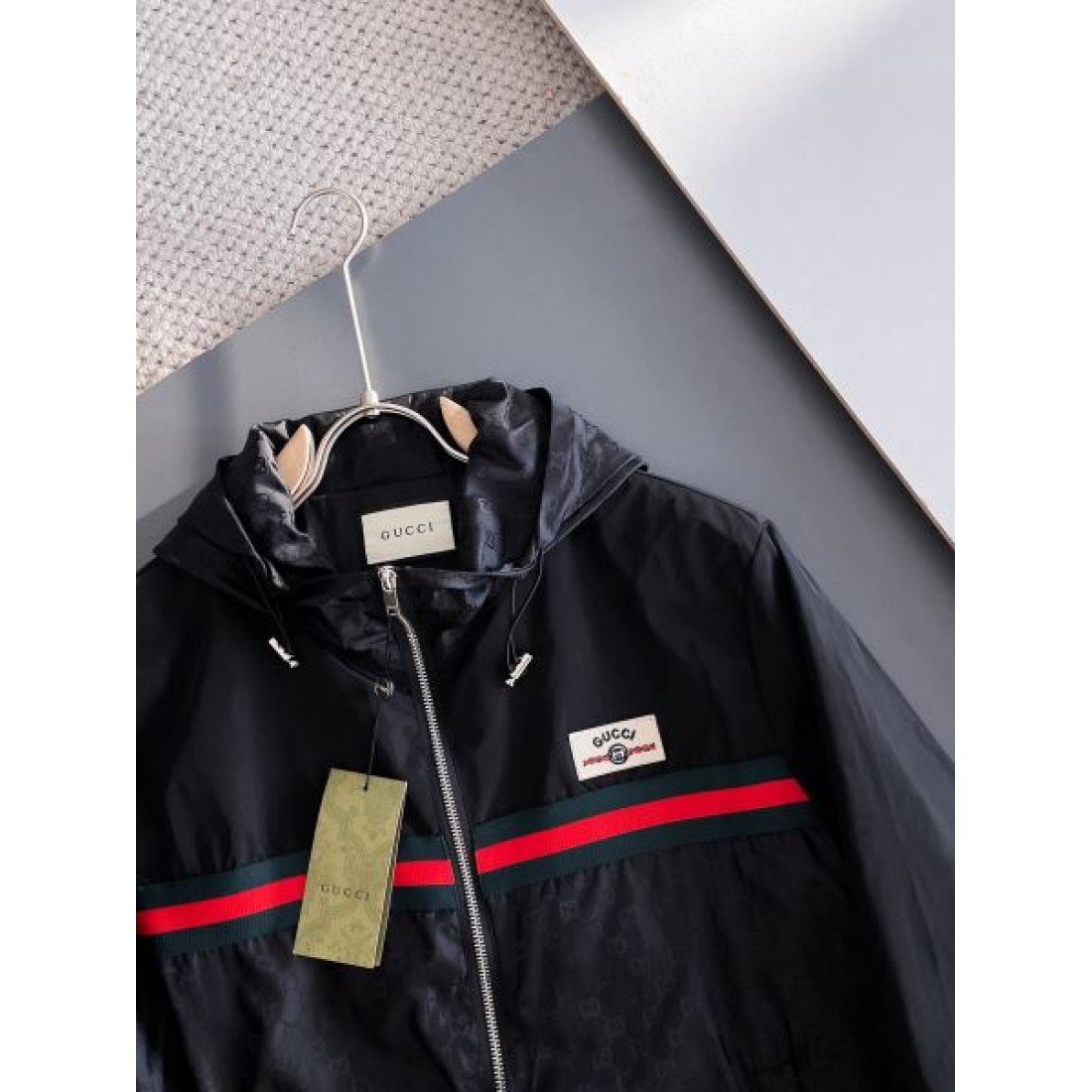 シンプル万能 トレンド GUCCI グッチ スーパーコピー ジャケット 着回し抜群 上品