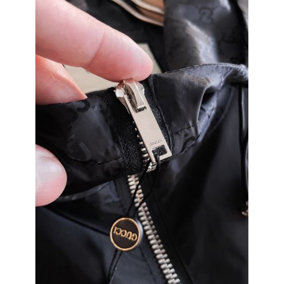 シンプル万能 トレンド GUCCI グッチ スーパーコピー ジャケット 着回し抜群 上品