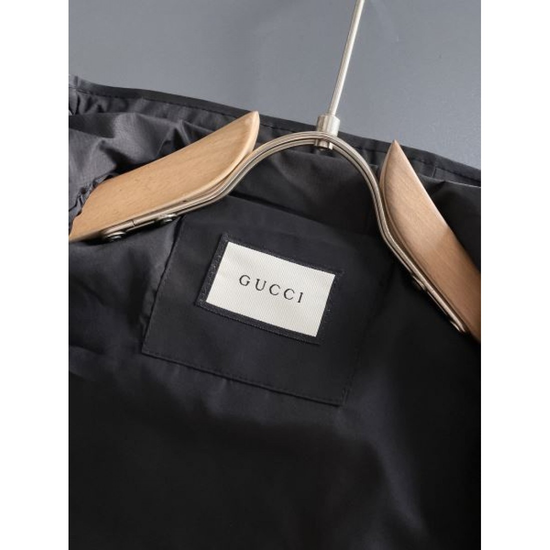 都会的 洗練 GUCCI グッチ スーパーコピー ジャケット 高見え 人気