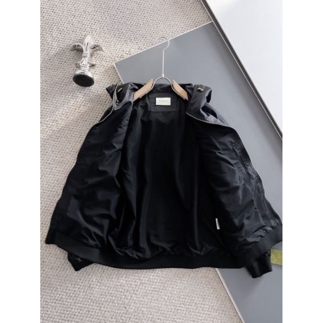  大人スタイル 上質 GUCCI グッチ スーパーコピー ジャケット 軽やか 快適