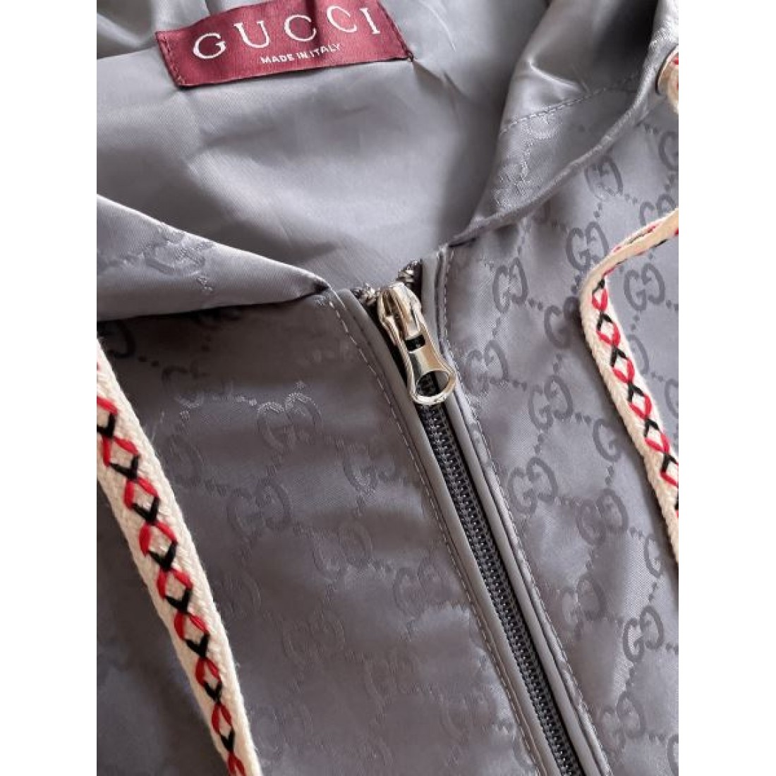  定番人気 スタイリッシュ GUCCI グッチ スーパーコピー ジャケット 高級感 おしゃれ