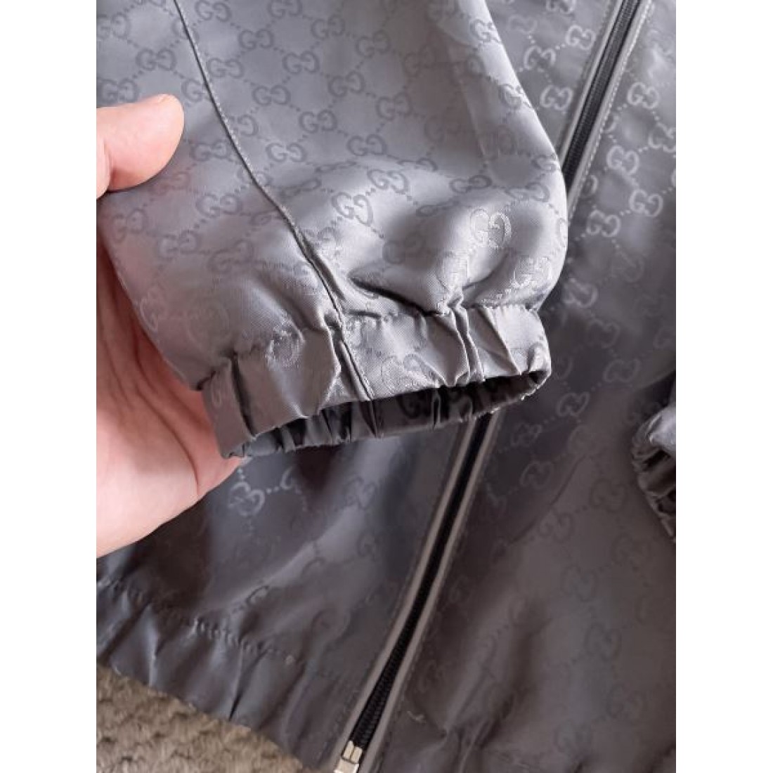  定番人気 スタイリッシュ GUCCI グッチ スーパーコピー ジャケット 高級感 おしゃれ