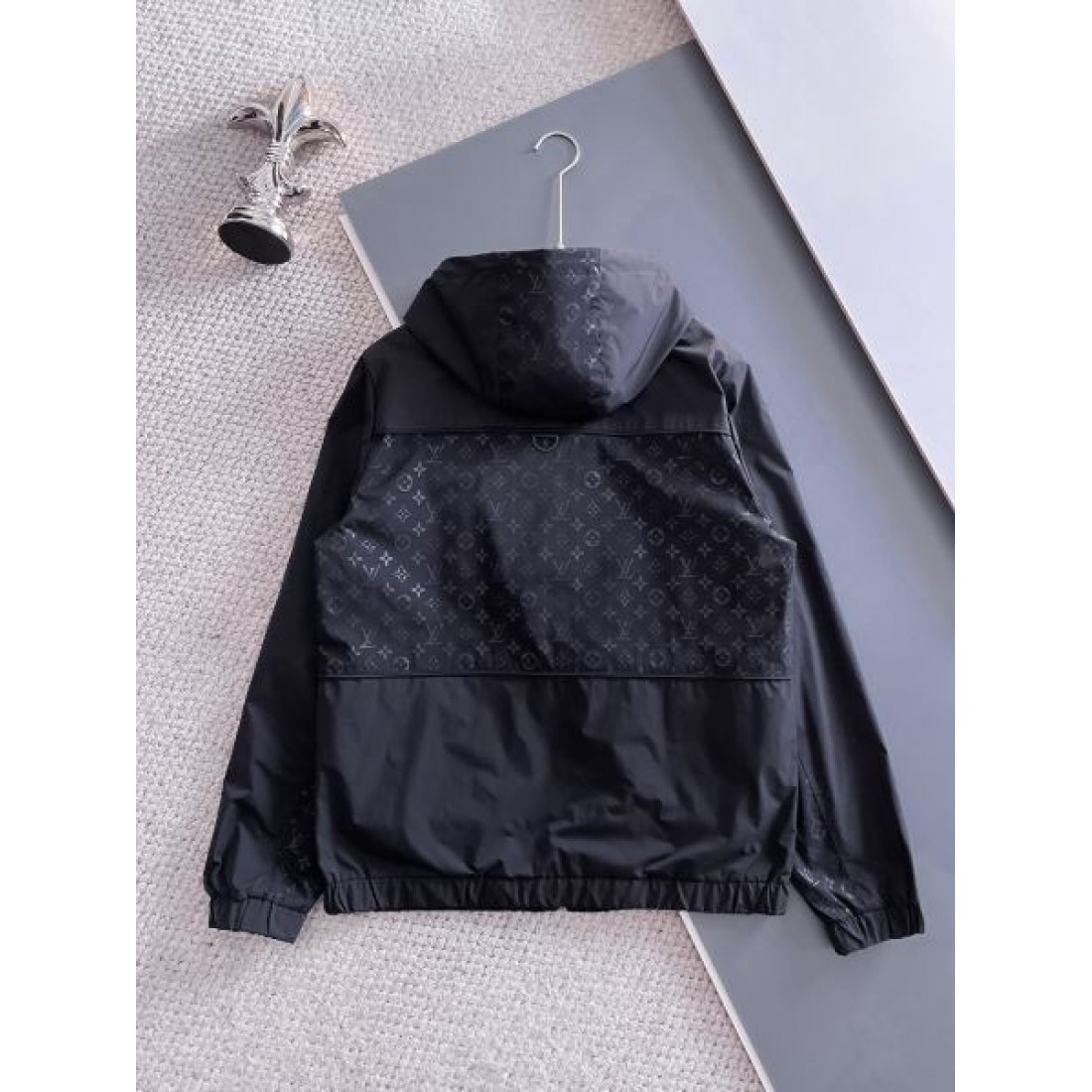 洗練デザイン 大人向け LOUIS VUITTON ルイヴィトン スーパーコピー ジャケット 人気 快適