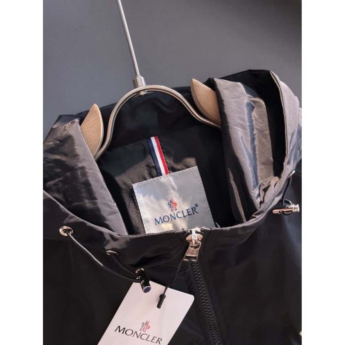 機能的 保温 MONCLER モンクレール スーパーコピー ジャケット 実用的