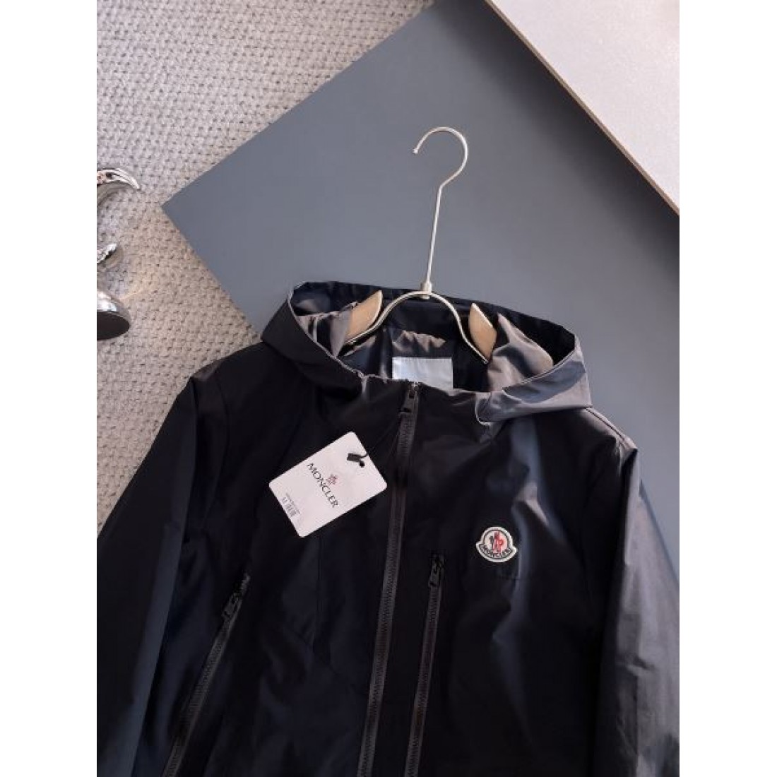 都会的 重厚 MONCLER モンクレール スーパーコピー ジャケット 存在感