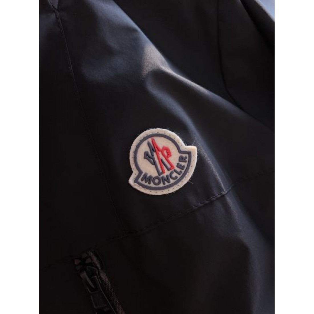 都会的 重厚 MONCLER モンクレール スーパーコピー ジャケット 存在感