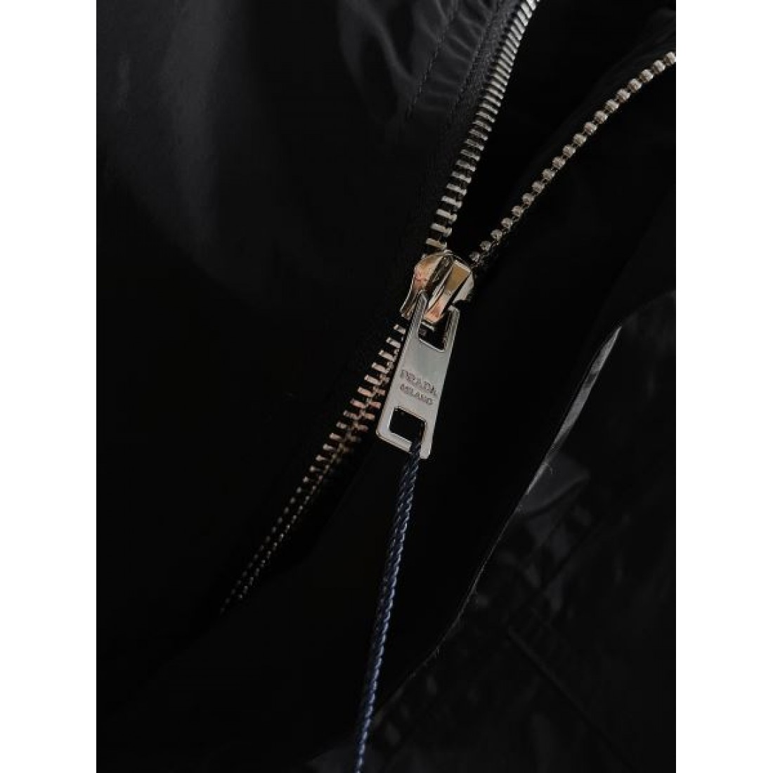 スタイリッシュ 高級感 PRADA プラダ スーパーコピー ジャケット 上品