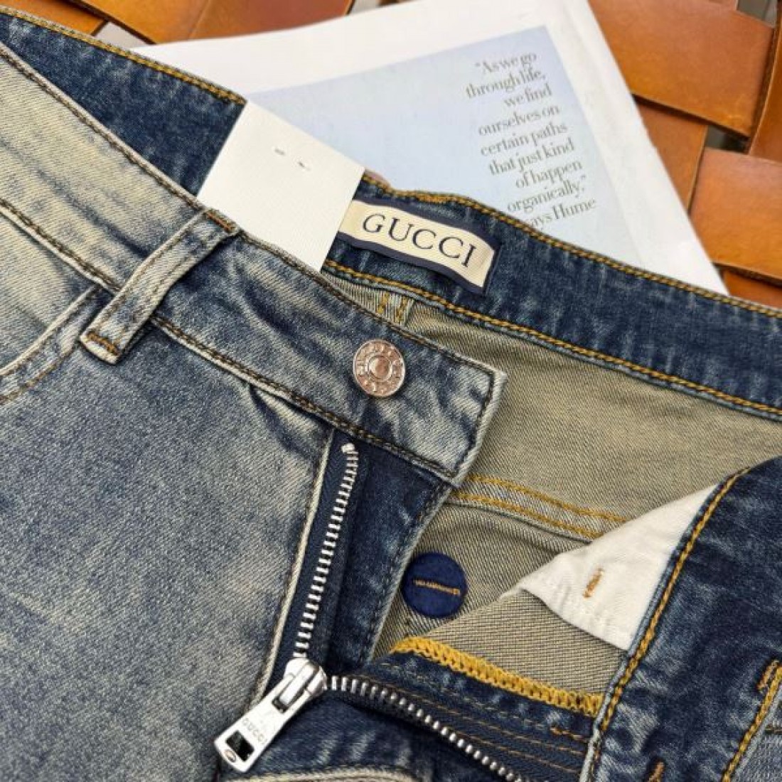 上質 洗練 GUCCI グッチ スーパーコピー ジーンズ 高級感 大人気