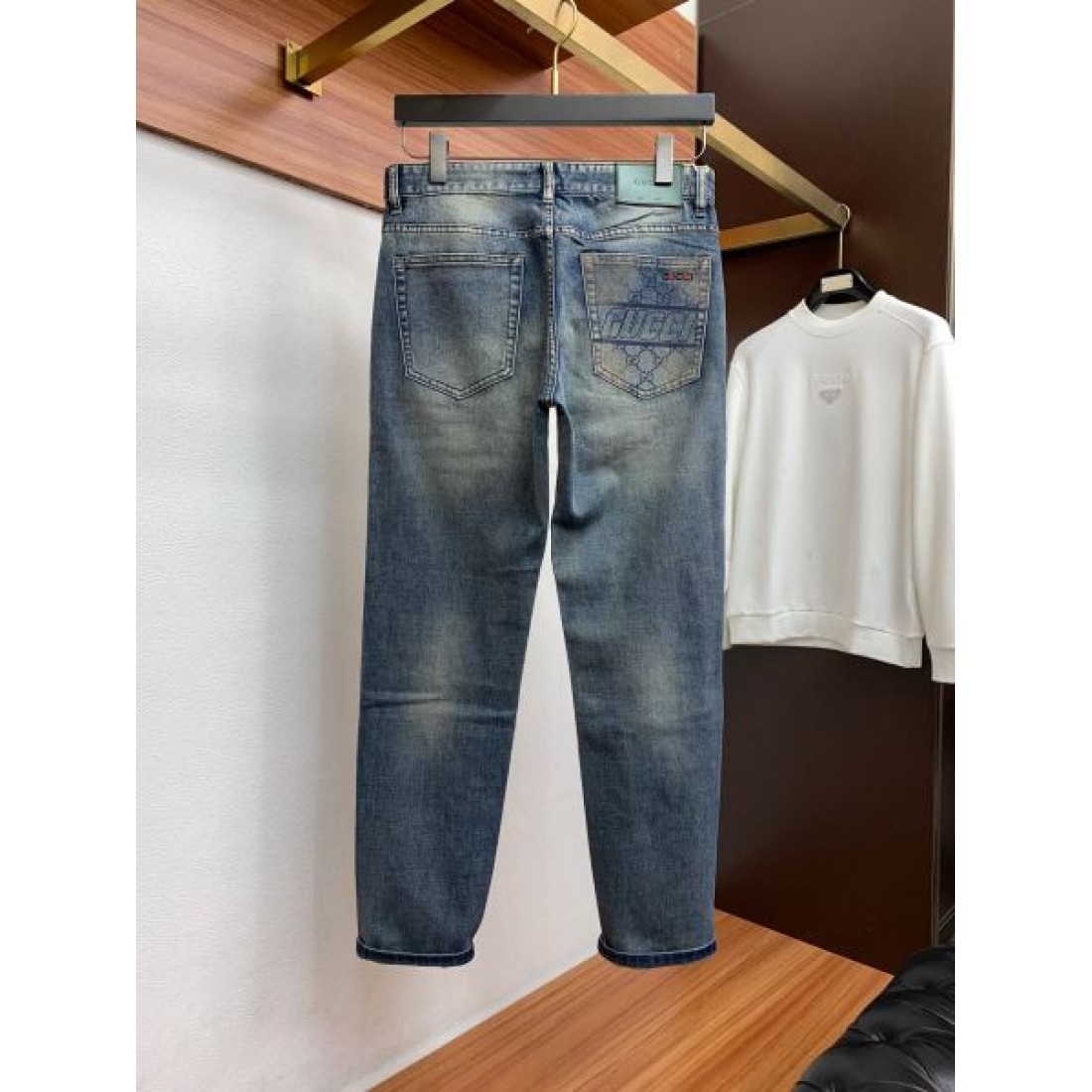 エレガント ラグジュアリー GUCCI グッチ スーパーコピー ジーンズ 上品