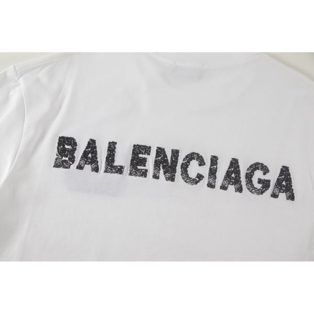  個性派デザイン スタイリッシュ BALENCIAGA バレンシアガ コピー Tシャツ 軽やか素材 着心地良好