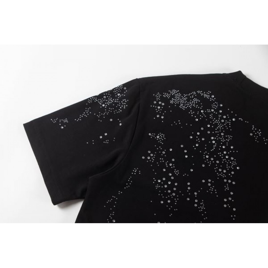 高級カジュアル 洗練モデル GIVENCHY ジバンシィ コピー 半袖Tシャツ 上質素材 快適