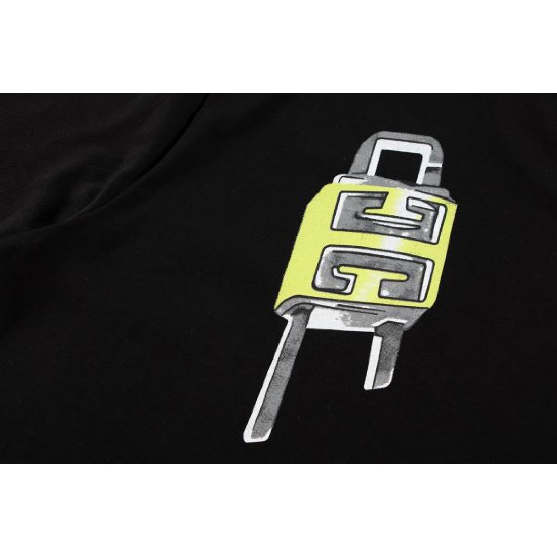 都会的デザイン 人気アイテム LOUIS VUITTON ルイヴィトン コピー 半袖Tシャツ 清涼素材 おしゃれ