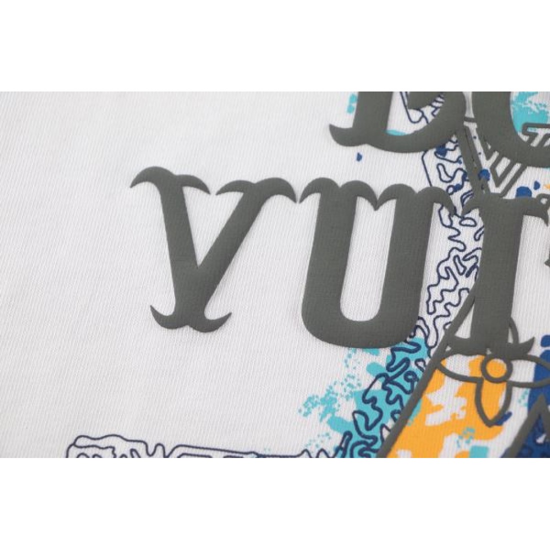 トレンド定番 おしゃれ感 LOUIS VUITTON ルイヴィトン コピー 半袖Tシャツ 快適フィット 夏人気