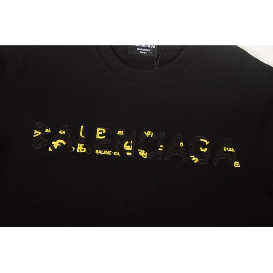 トレンド クール BALENCIAGA バレンシアガ コピー Tシャツ クルーネック ロゴアクセント バックプリントデザイン 柔らか素材 春夏人気