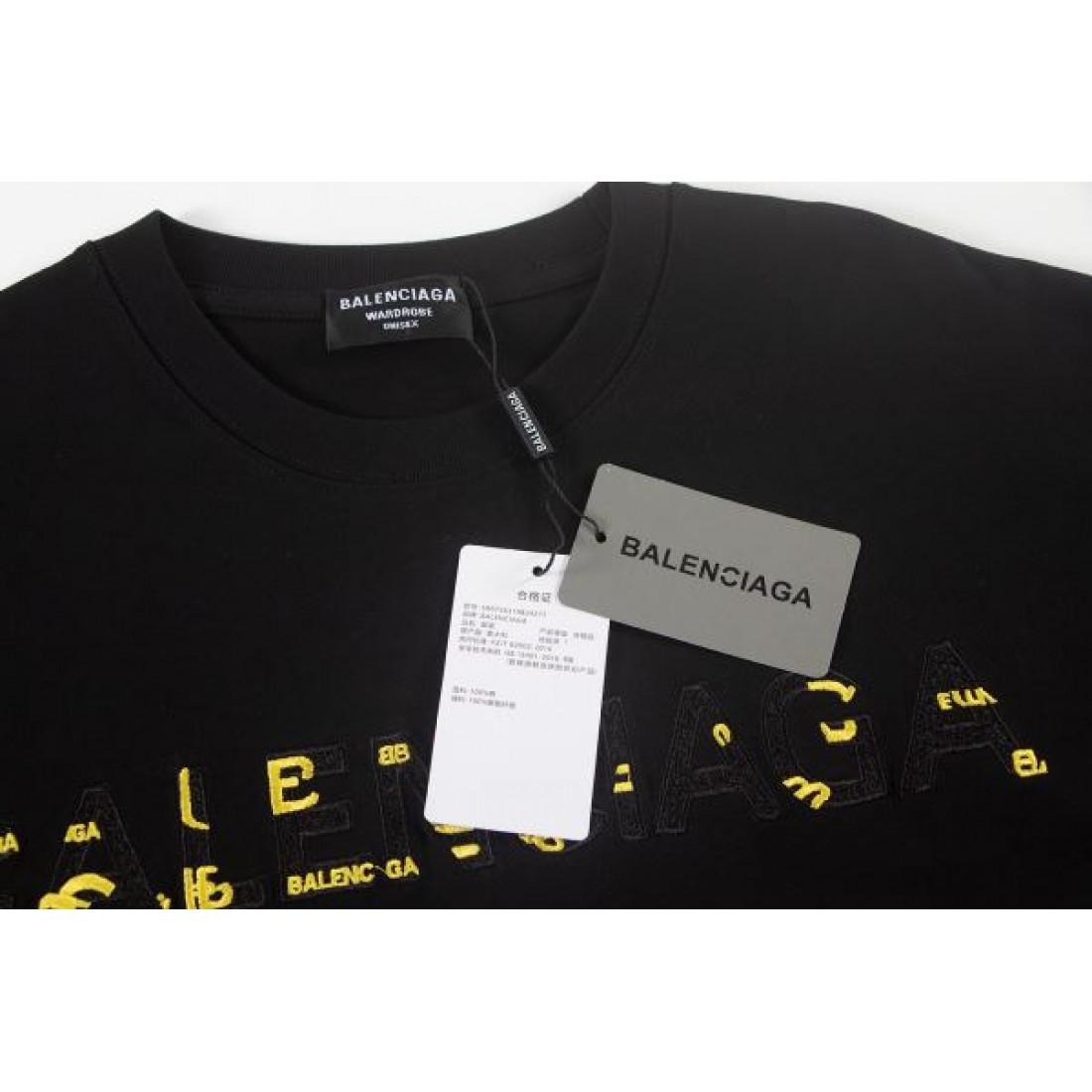 トレンド クール BALENCIAGA バレンシアガ コピー Tシャツ クルーネック ロゴアクセント バックプリントデザイン 柔らか素材 春夏人気