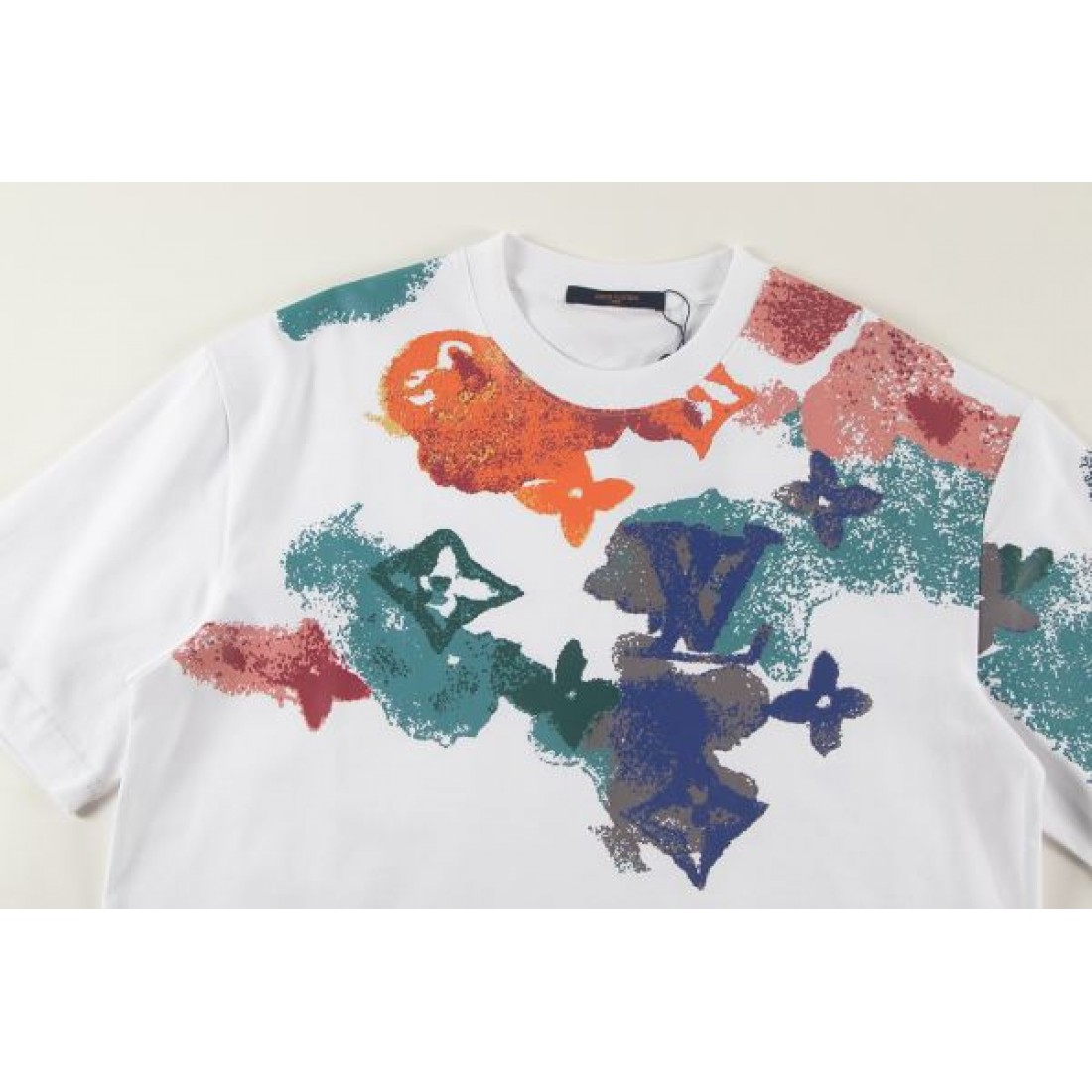 大人カジュアル 上質 LOUIS VUITTON ルイヴィトン コピー Tシャツ 通気性良好 デイリー向け