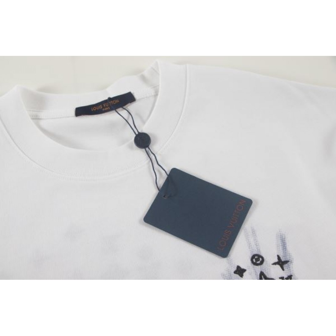 シンプル 高見え LOUIS VUITTON ルイヴィトン コピー Tシャツ 上質仕上げ おしゃれ感