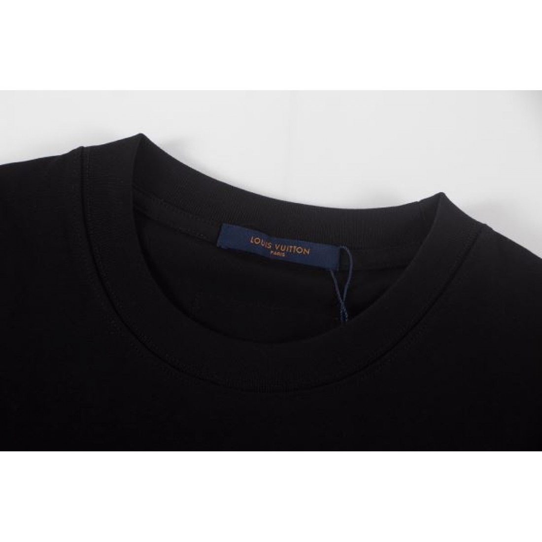  高見え シンプル LOUIS VUITTON ルイヴィトン コピー Tシャツ 清涼素材 デイリー向け