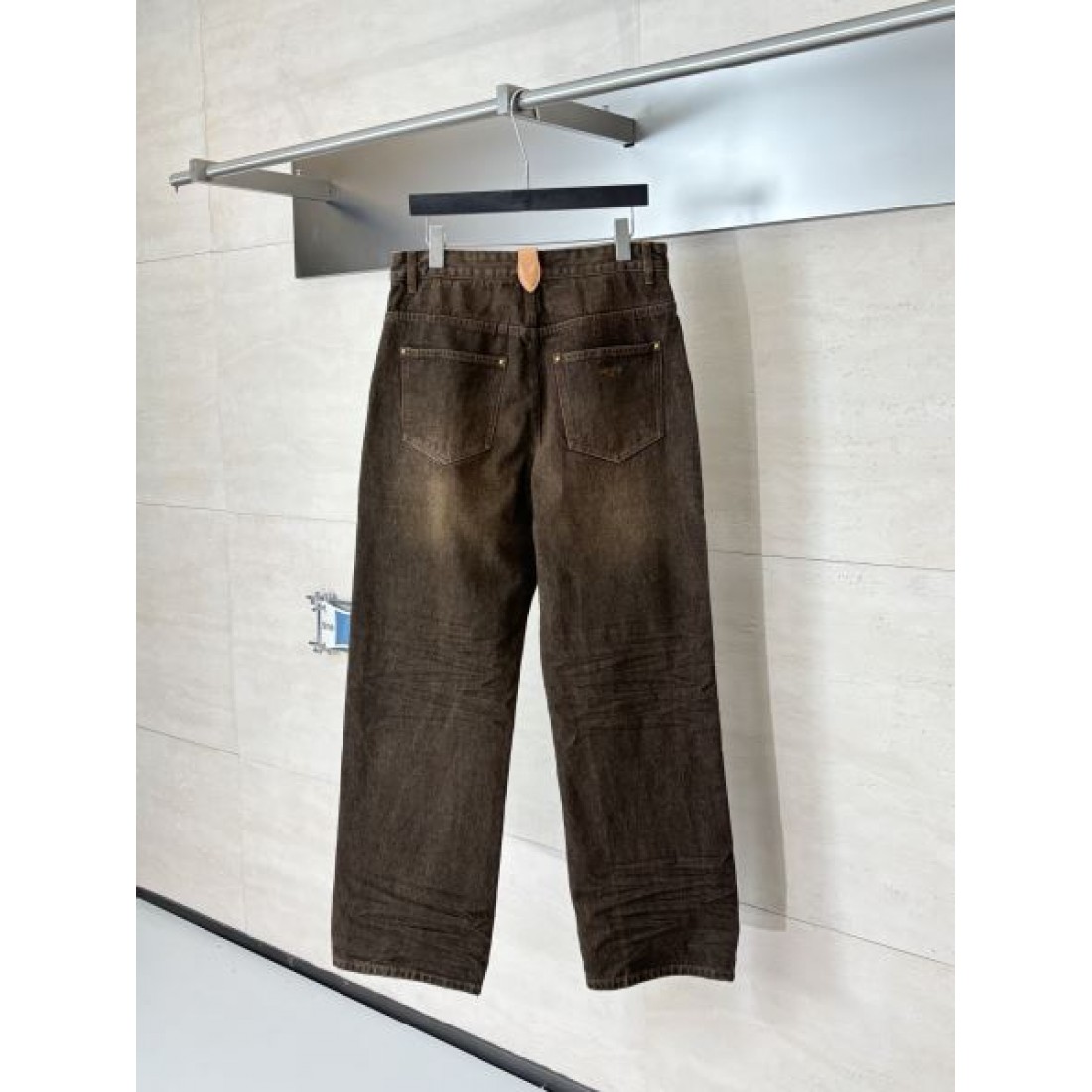 ヴィンテージ風 高品質 ルイヴィトン LOUIS VUITTON コピー デニムパンツ 耐久素材