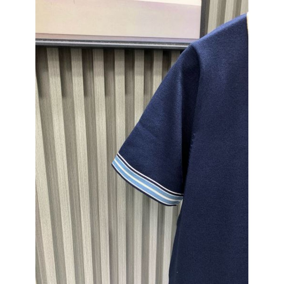 上品 エレガント DIOR ディオール Tシャツ コピー 半袖Tシャツ 柔らか素材 快適着心地