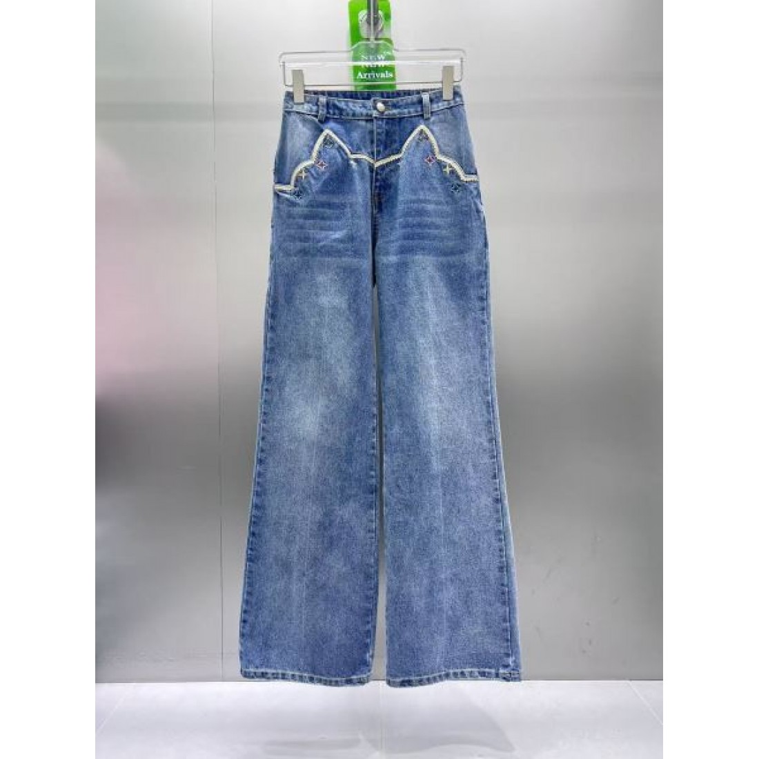  ルイヴィトン スーパーコピー ワイドパンツ LOUIS VUITTON 美脚シルエット 刺繍 トレンド