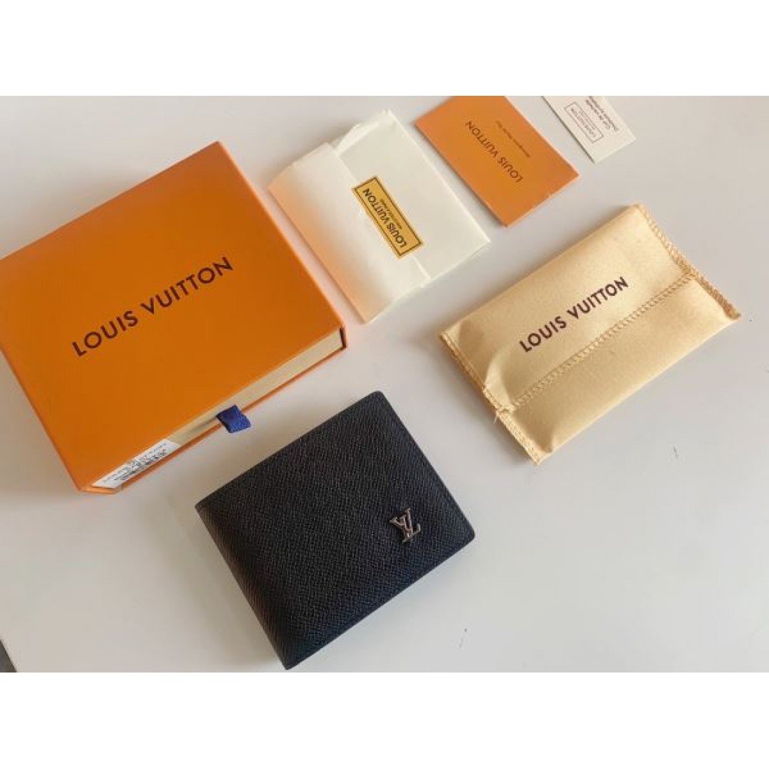 定番人気 洗練 LOUIS VUITTON ルイ...