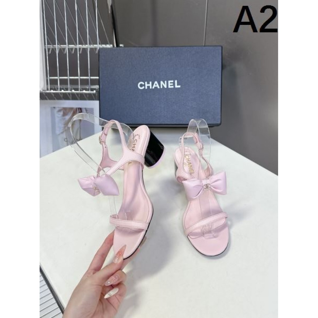 エレガント 上品 CHANEL シャネル コピー サンダル ストラップサンダル フラットヒール パール装飾 ココマーク アンクルストラップ