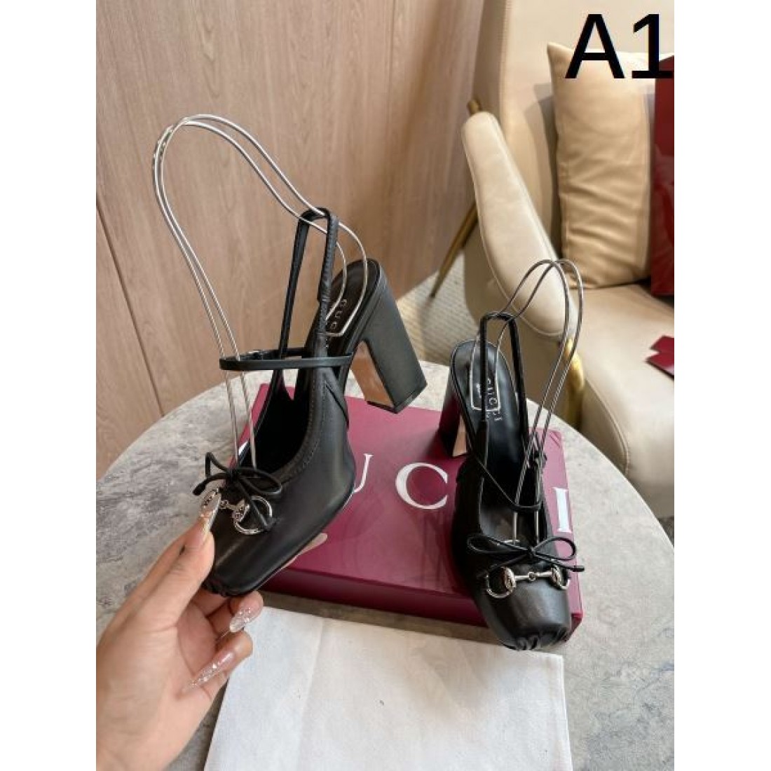 GUCCI グッチ コピー パンプス ホースビット バックストラップ リボンデザイン チャンキーヒール レディースシューズ
